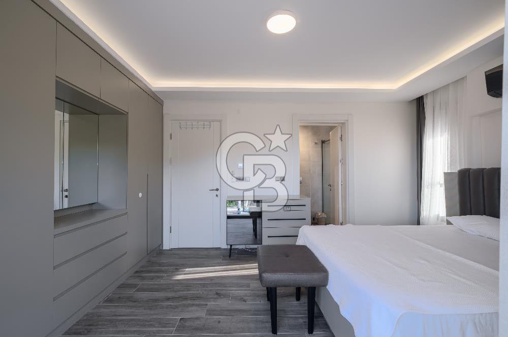Urla Çeşmealtı Lüx 5+1 Villa