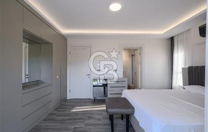 Urla Çeşmealtı Lüx 5+1 Villa