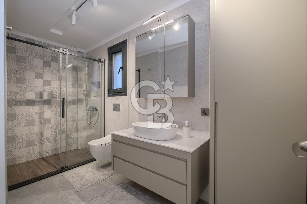 Urla Çeşmealtı Lüx 5+1 Villa