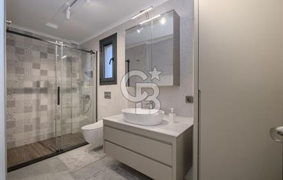 Urla Çeşmealtı Lüx 5+1 Villa