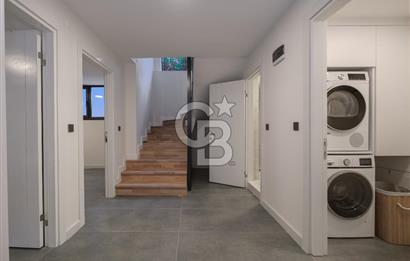Urla Çeşmealtı Lüx 5+1 Villa