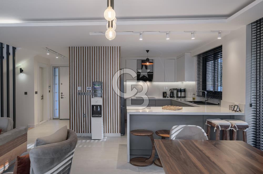 Urla Çeşmealtı Lüx 5+1 Villa