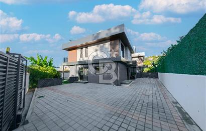 Urla Çeşmealtı Lüx 5+1 Villa