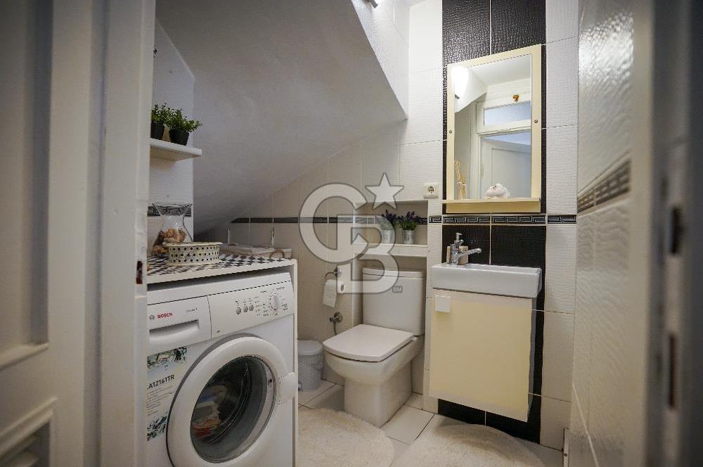 URLA/ZEYTİNALANINDA 3+1 SATILIK VİLLA