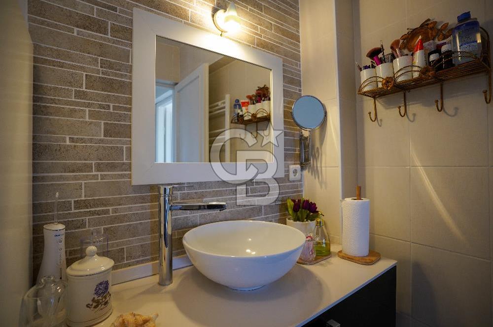 URLA/ZEYTİNALANINDA 3+1 SATILIK VİLLA