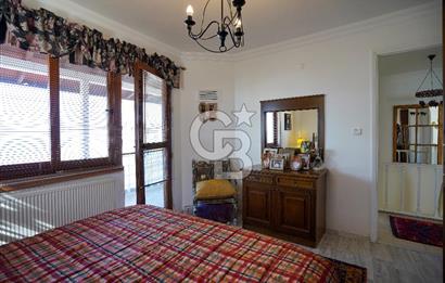 URLA/ZEYTİNALANINDA 3+1 SATILIK VİLLA