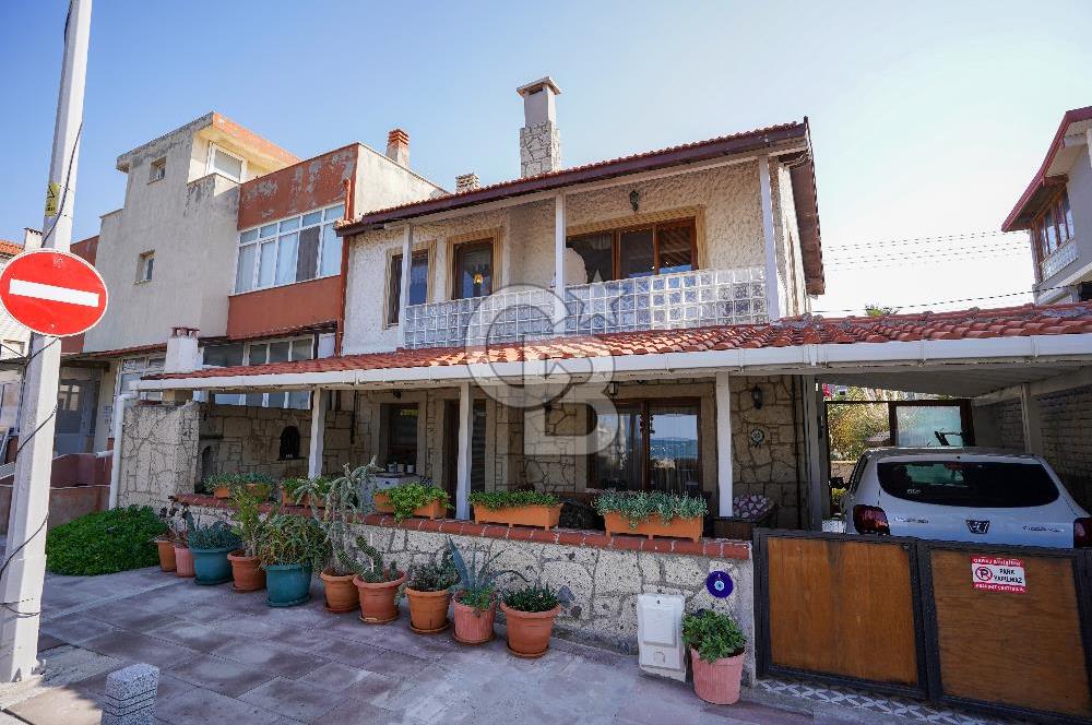 URLA/ZEYTİNALANINDA 3+1 SATILIK VİLLA