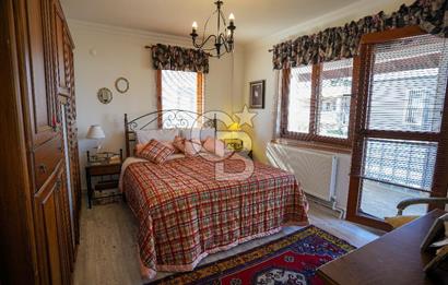 URLA/ZEYTİNALANINDA 3+1 SATILIK VİLLA