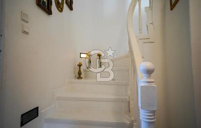 URLA/ZEYTİNALANINDA 3+1 SATILIK VİLLA