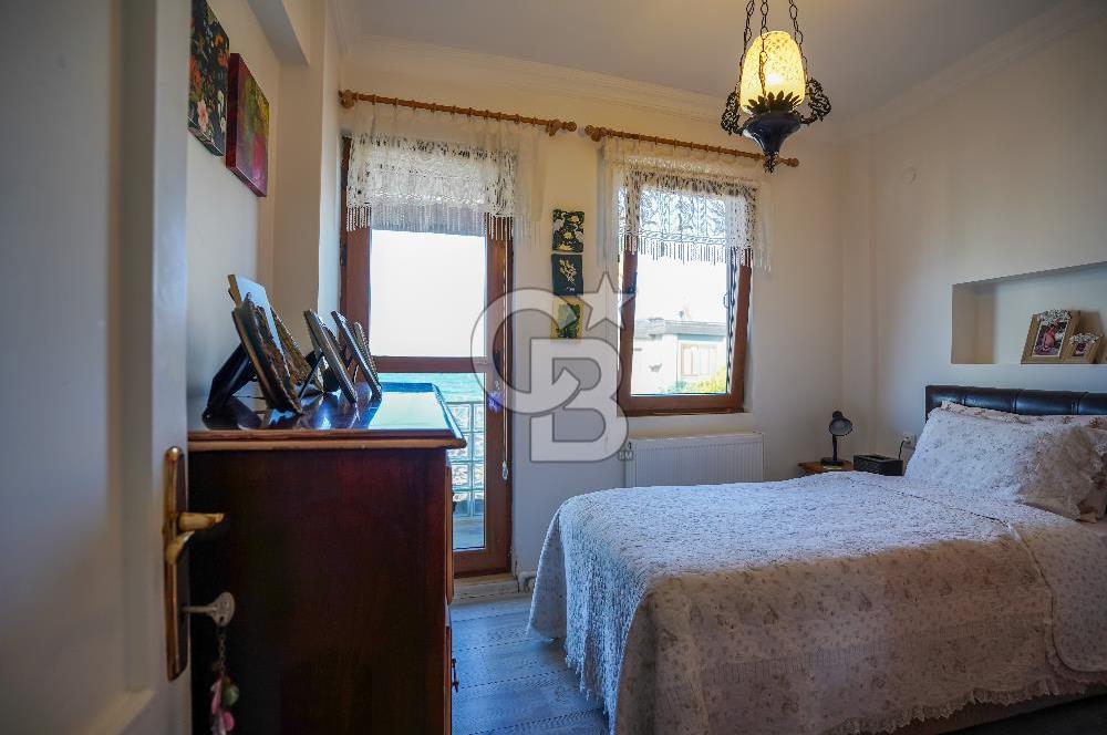 URLA/ZEYTİNALANINDA 3+1 SATILIK VİLLA