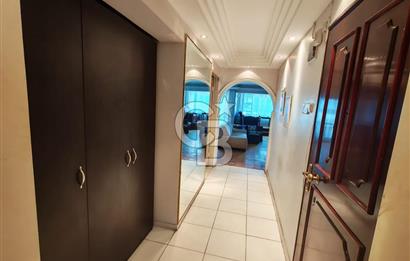 Mithatpaşa Cadde Üzerinde Asansörlü Otoparklı Satılık 4+1