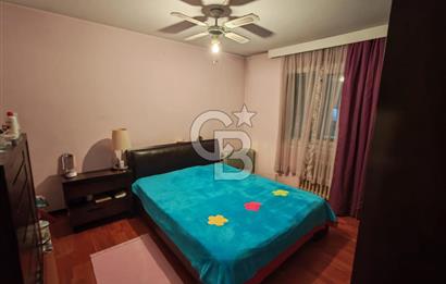 Mithatpaşa Cadde Üzerinde Asansörlü Otoparklı Satılık 4+1