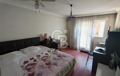 Mithatpaşa Cadde Üzerinde Asansörlü Otoparklı Satılık 4+1