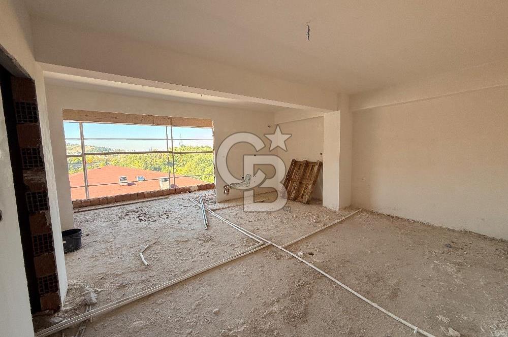BAŞİSKELE SATILIK GENİŞ 1+1 ARAKAT ASANSÖRLÜ DAİRE