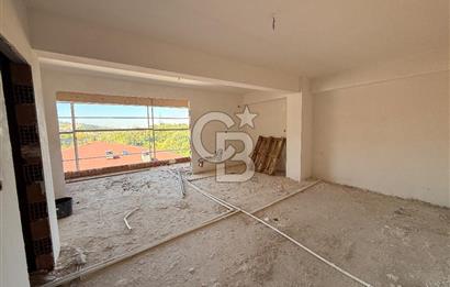 BAŞİSKELE SATILIK GENİŞ 1+1 ARAKAT ASANSÖRLÜ DAİRE