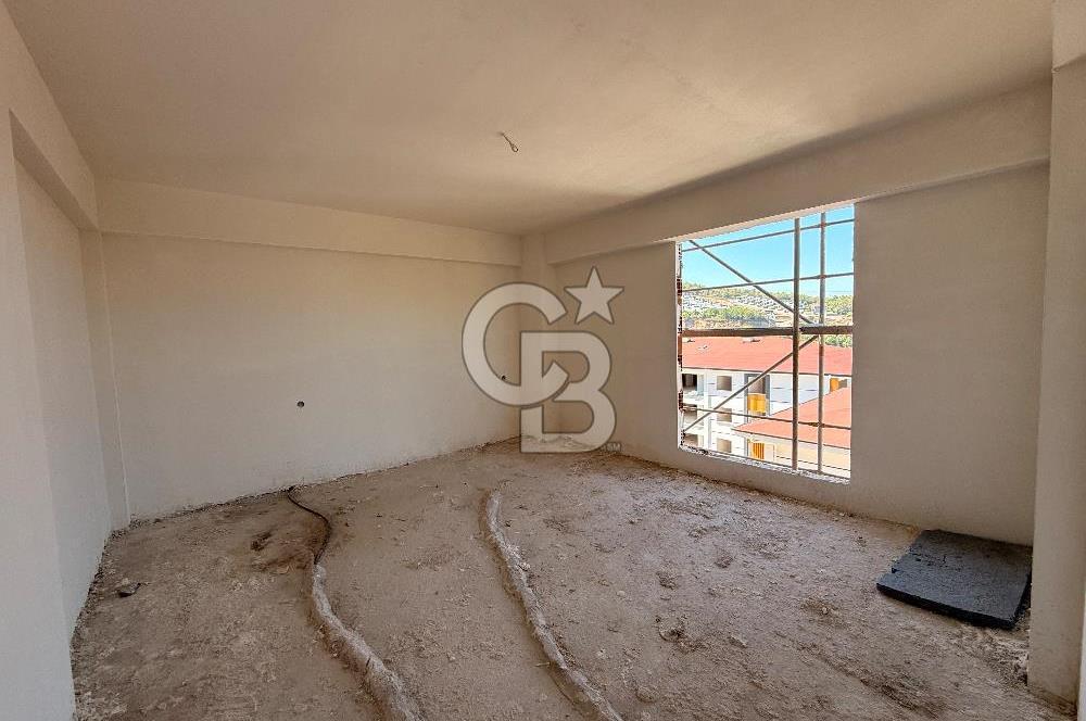 BAŞİSKELE SATILIK GENİŞ 1+1 ARAKAT ASANSÖRLÜ DAİRE