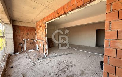 BAŞİSKELE SATILIK GENİŞ 1+1 ARAKAT ASANSÖRLÜ DAİRE
