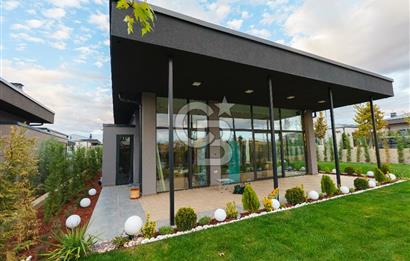 MOGAN MANZARALI LUNA SİTESİ 5+1 240 m2 PEYZAJLI SATILIK VİLLA