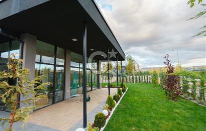 MOGAN MANZARALI LUNA SİTESİ 5+1 240 m2 PEYZAJLI SATILIK VİLLA