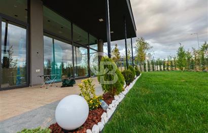 MOGAN MANZARALI LUNA SİTESİ 5+1 240 m2 PEYZAJLI SATILIK VİLLA