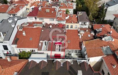 KADIKÖY,MODA,BAHARİYE CD. 3 DK. TERASLI 1,5+1 ÇATI DUBLEKS DAİRE