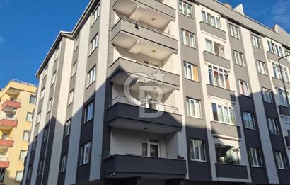 Çorlu Muhittin ' de 135 m2  Satılık  3+1 Daire   !