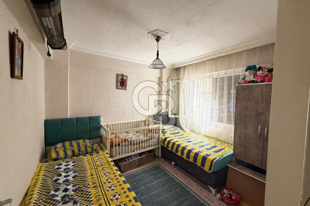 İZMİR ÇİĞLİ K.ÇİĞLİ DE SATILIK 2+1 130M2 DAİRE