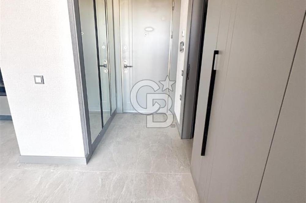 İPEKTAŞ CADDE'DE YENİ ADLİYE YAKINI 1+1 5.KAT DAİRE/OFİS