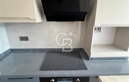 GÖLBAŞI KARŞIYAKADA GÖLESIFIR 1+1 2.KAT İSKANLI CADDEÜZERİ DAİRE