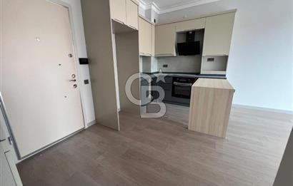 GÖLBAŞI KARŞIYAKADA GÖLESIFIR 1+1 2.KAT İSKANLI CADDEÜZERİ DAİRE