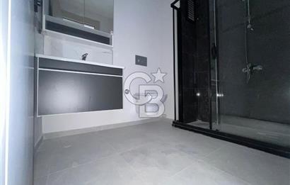 GÖLBAŞI KARŞIYAKADA GÖLESIFIR 1+1 2.KAT İSKANLI CADDEÜZERİ DAİRE