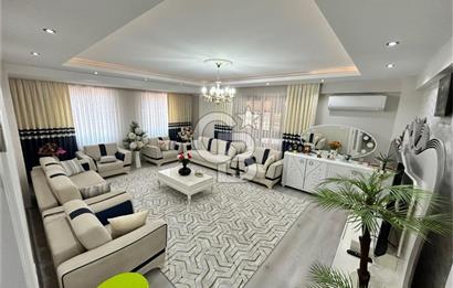 Bağbaşı Mah. Antalya Asfaltı Üzerinde Satılık 4+1 220 m2 Daire