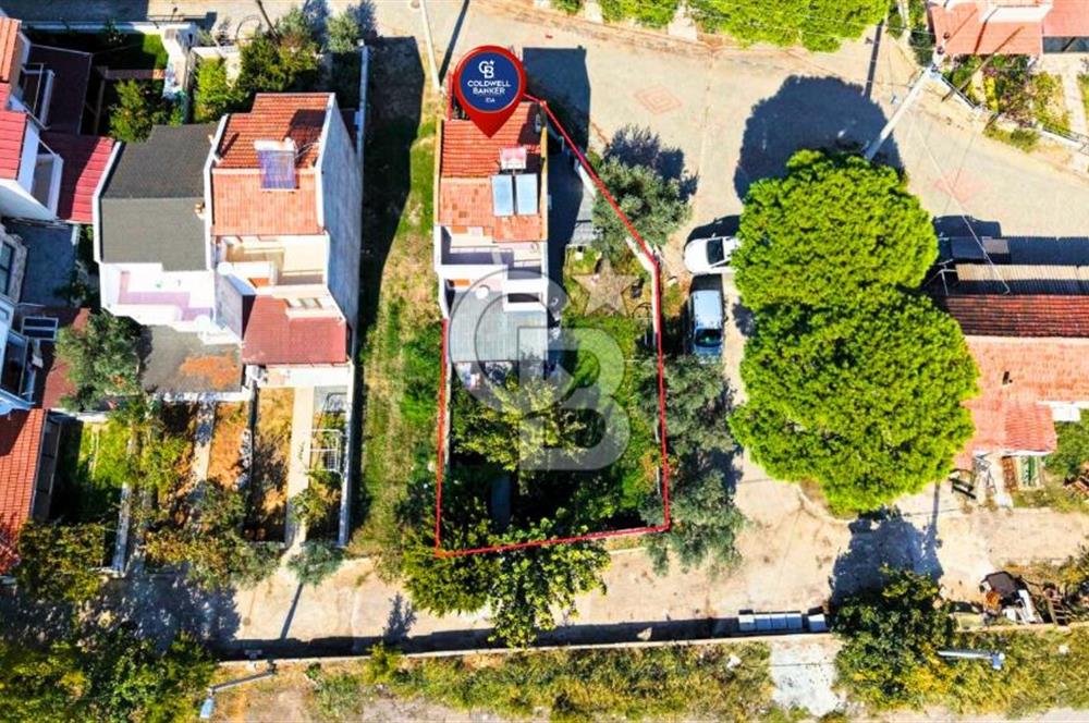 Ayvalık Altınova da Tamamen Yenilenmiş Tripleks Köşe Villa