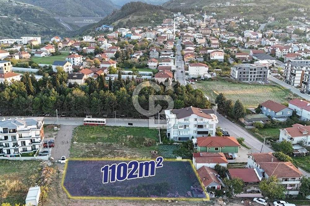 BAŞİSKELE FATİH MAHALLESİ 1102 MT2 RUHSATI ALINMIŞ SATILIK ARSA