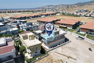 Çandarlı denize çarşıya yakın 2 + 1 teras kullanımlı daire