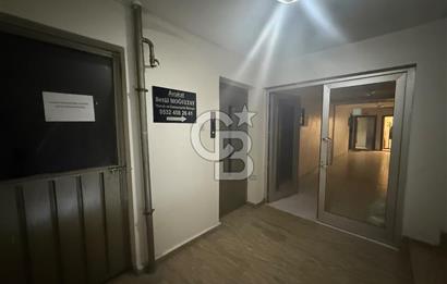 KOCAELİ İZMİT KÖRFEZ MAHALLESİ'NDE MERKEZİ KONUMDA SATILIK OFİS