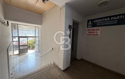 KOCAELİ İZMİT KÖRFEZ MAHALLESİ'NDE MERKEZİ KONUMDA SATILIK OFİS