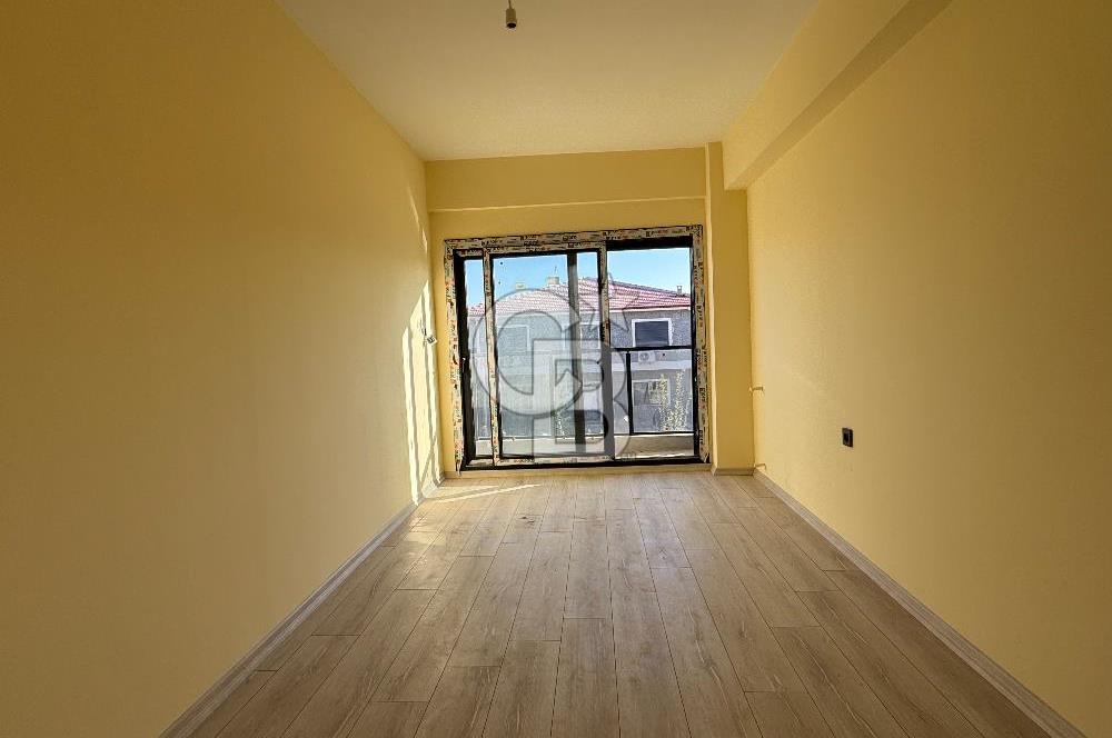 Çandarlı denize ve merkeze yakın 2 + 1
