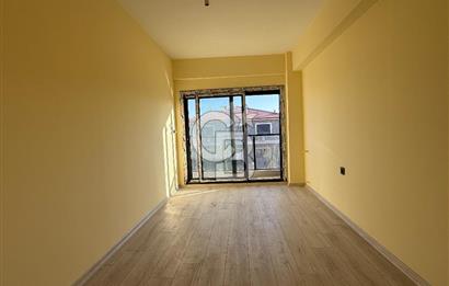 Çandarlı denize ve merkeze yakın 2 + 1