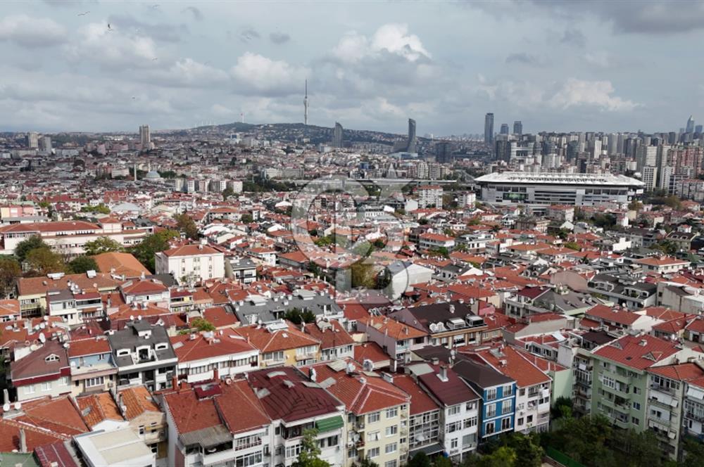 KADIKÖY,MODA,BAHARİYE CD. 3 DK. TERASLI 1,5+1 ÇATI DUBLEKS DAİRE