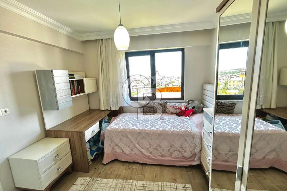 Zeytinköy Mah. Eşsiz Manzaralı Teraslı 3+1 Daire 