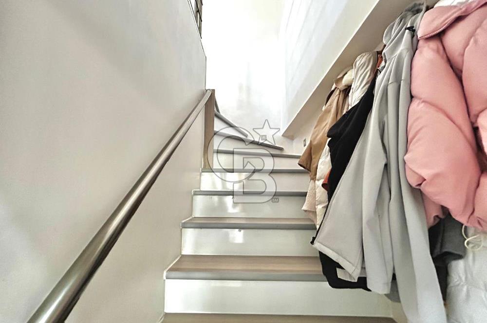 Zeytinköy Mah. Eşsiz Manzaralı Teraslı 3+1 Daire 