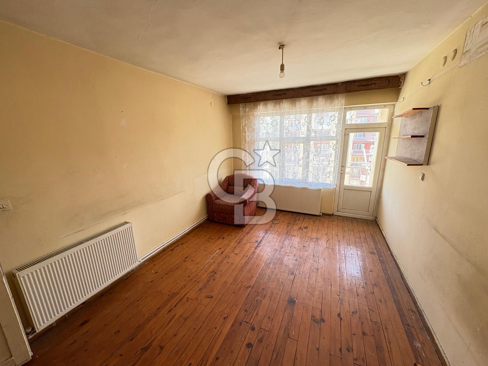 Topraklık Halk Cad. Apart Fiyatına 2+1 Satılık Daire