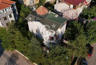 GÖLBAŞINDA ÇOK YÖNLÜ KULLANIMIYLA MUHTEŞEM KÖŞE VİLLA