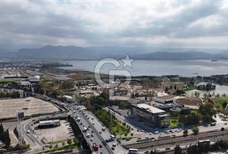 KOCAELİ İZMİT KÖRFEZ MAHALLESİ'NDE MERKEZİ KONUMDA SATILIK OFİS