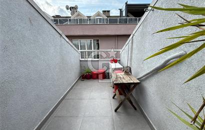 KADIKÖY,MODA,BAHARİYE CD. 3 DK. TERASLI 1,5+1 ÇATI DUBLEKS DAİRE