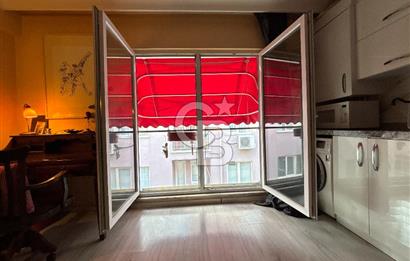 KADIKÖY,MODA,BAHARİYE CD. 3 DK. TERASLI 1,5+1 ÇATI DUBLEKS DAİRE
