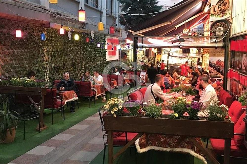 İŞLEK CADDEDE YÜKSEK CİROLU DEVREN KİRALIK CAFE