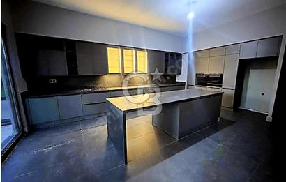 NEO GÖLPARK'TA SATILIK ÖZEL YAPIM ULTRALÜX VİLLA