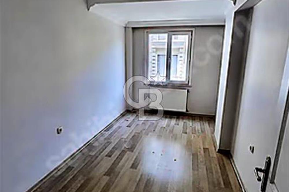 CEM KARA YAŞAM VADİSİ YANINDA 3+1 GENİŞ KULLANİMLİ SATİLİK DAİRE